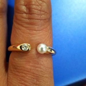 Pearl Ring